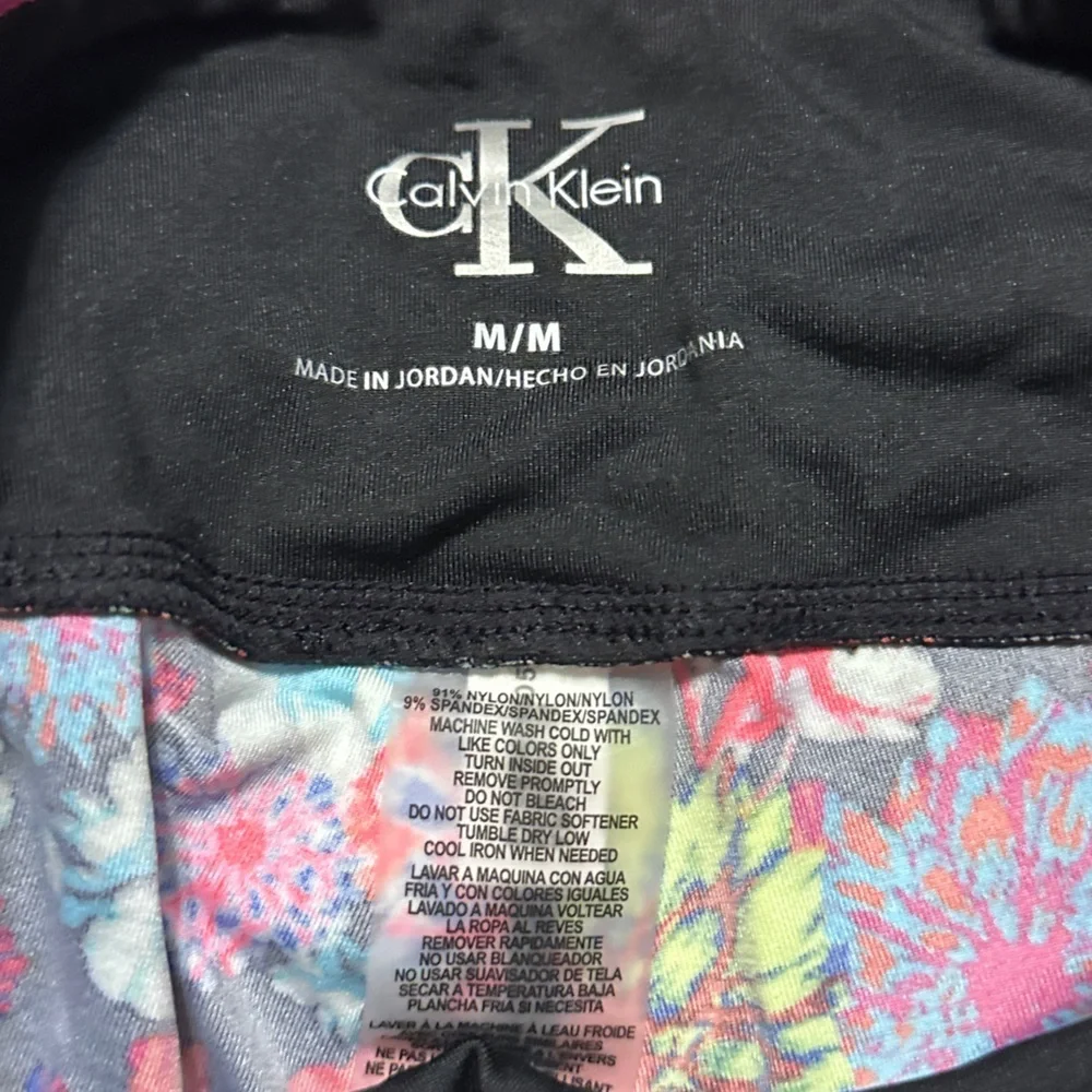 Calvin Klein Red and Blue Bike Shorts Vibrant Design Medium